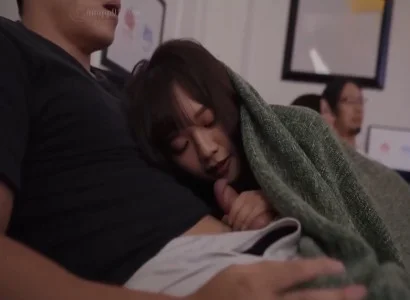 Cô em họ ngây thơ khiến tôi xiêu lòng